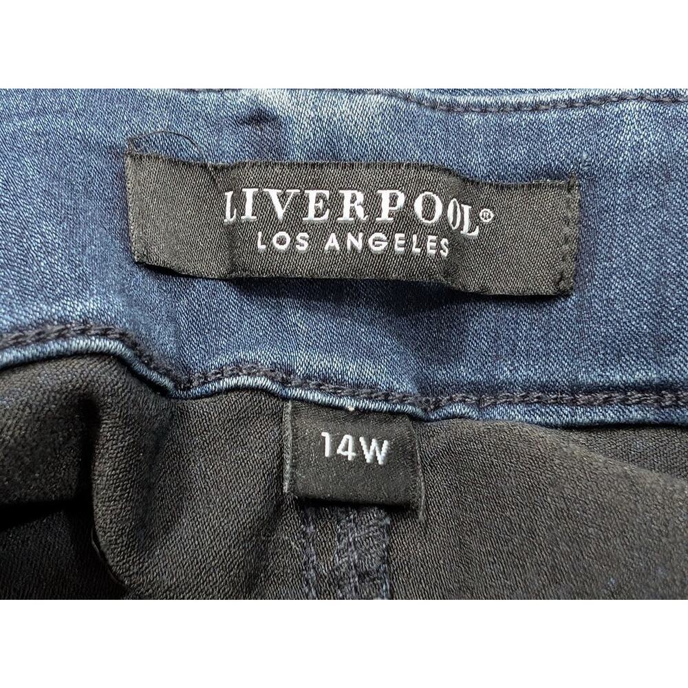 Liverpool Skirt Blue Denim Pull On Straight Estrella Wash Women's Size 14W - Picture 4 of 6
